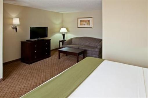 фото отеля Holiday Inn Express Hotel & Suites Harrison (Ohio)