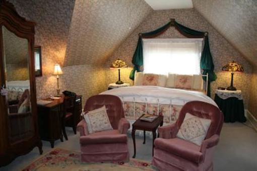 фото отеля Central Park Bed and Breakfast
