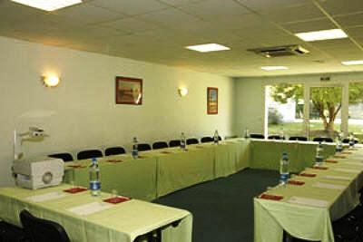 фото отеля Hotel Alton Bordeaux