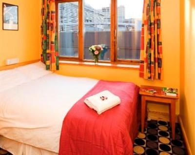 фото отеля Barnacles Hostel Temple Bar