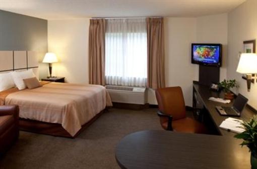 фото отеля Candlewood Suites Denver - Lakewood