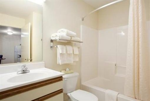 фото отеля Candlewood Suites Denver - Lakewood