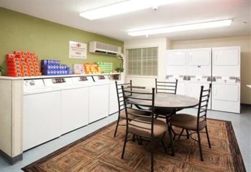 фото отеля Candlewood Suites Denver - Lakewood