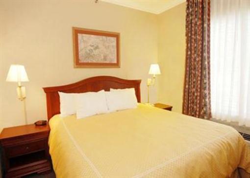 фото отеля Fairfield Inn & Suites Fort Worth I-30 West Near NAS JRB