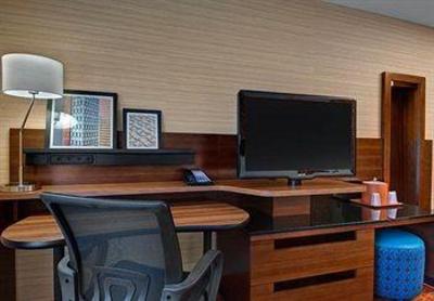 фото отеля Fairfield Inn & Suites Fort Worth I-30 West Near NAS JRB