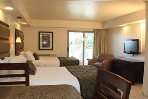 фото отеля BEST WESTERN PLUS Beach Resort
