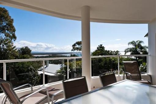 фото отеля The Lookout Resort Noosa