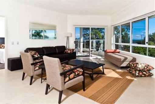 фото отеля The Lookout Resort Noosa