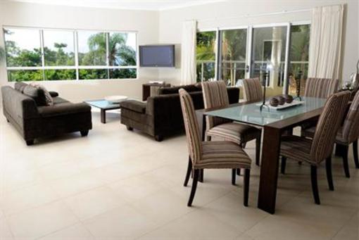 фото отеля The Lookout Resort Noosa