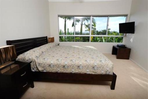 фото отеля The Lookout Resort Noosa