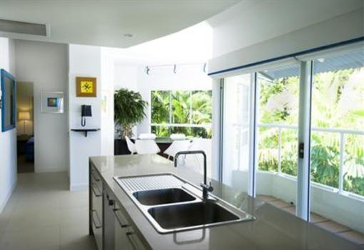 фото отеля The Lookout Resort Noosa