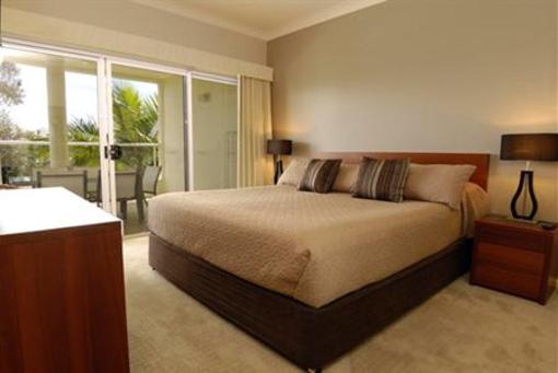 фото отеля The Lookout Resort Noosa