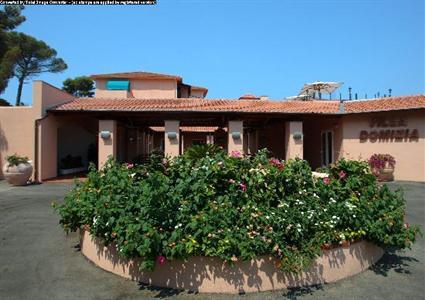 фото отеля Hotel Domizia Villa