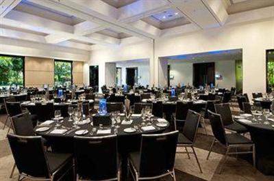 фото отеля Hilton Cairns