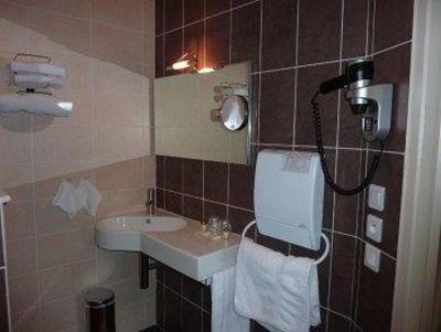 фото отеля Brit Hotel Olympia Bourges