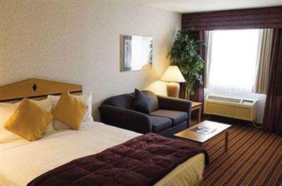 фото отеля Crystal Inn Hotel & Suites Midvalley - Murray
