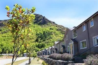 фото отеля Arrowfield Apartments Arrowtown