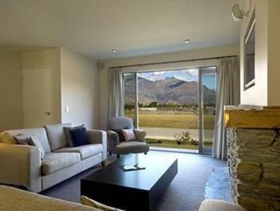 фото отеля Arrowfield Apartments Arrowtown