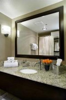 фото отеля The Listel Hotel Whistler
