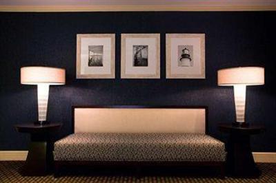 фото отеля Embassy Suites Hotel Portland