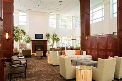 фото отеля Embassy Suites Hotel Portland