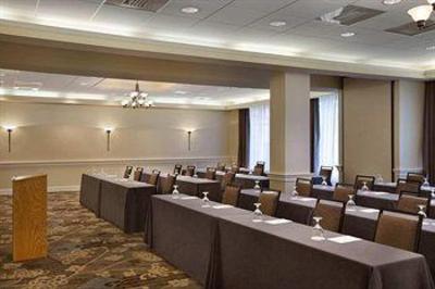 фото отеля Embassy Suites Hotel Portland