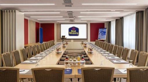 фото отеля Best Western Hotel Darmstadt