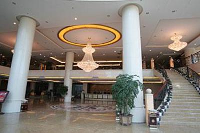 фото отеля Plateau Pearl Grand Hotel Kunming
