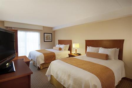 фото отеля Best Western Plus Kitchener Hotel