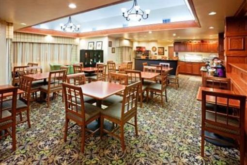 фото отеля Staybridge Suites Lubbock