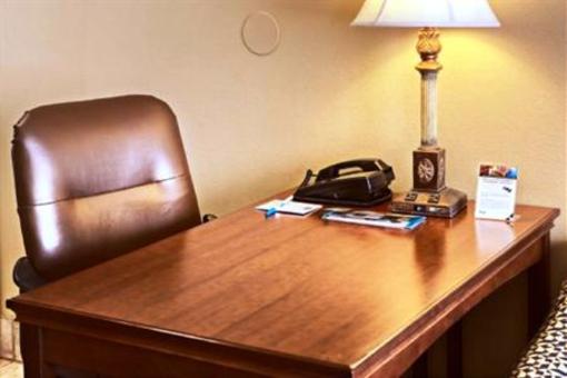 фото отеля Staybridge Suites Lubbock