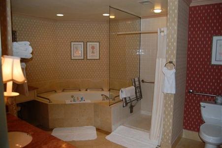 фото отеля Doubletree Hotel Sonoma Wine Country