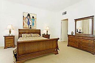 фото отеля Kirra Beach Apartments