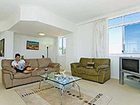 фото отеля Kirra Beach Apartments