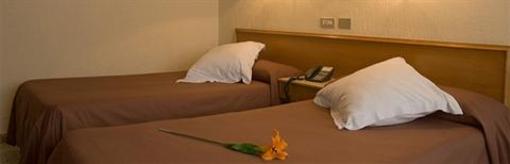 фото отеля Leuka Hotel