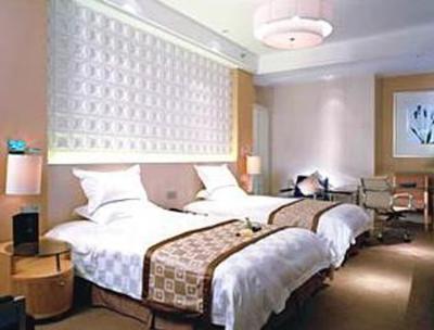 фото отеля Yifeng Hotel Jintan