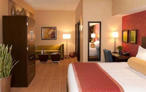 фото отеля Courtyard by Marriott Tulsa Downtown