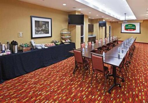 фото отеля Courtyard by Marriott Tulsa Downtown
