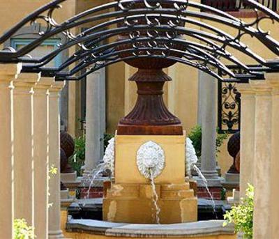 фото отеля Franschhoek Country House & Villas