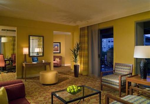 фото отеля Marriott Legacy Town Center Hotel