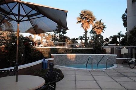 фото отеля Hilton Garden Inn Oxnard/Camarillo