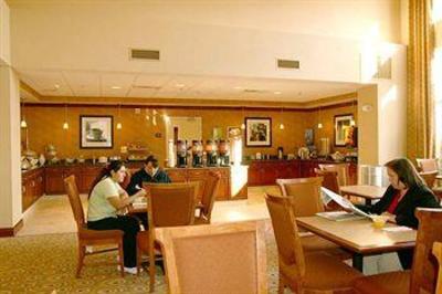 фото отеля Hampton Inn & Suites Reno
