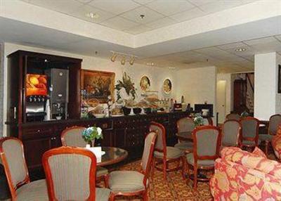 фото отеля Comfort Suites Airport Greensboro (North Carolina)
