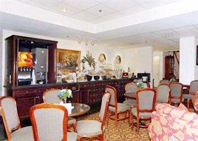 фото отеля Comfort Suites Airport Greensboro (North Carolina)