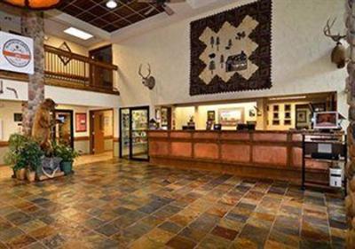 фото отеля Comfort Inn & Suites Branson Meadows