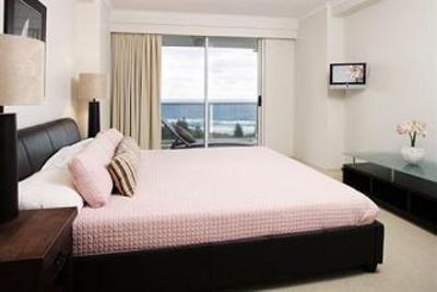 фото отеля Oscar On Main Resort Gold Coast