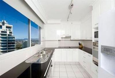 фото отеля Oscar On Main Resort Gold Coast