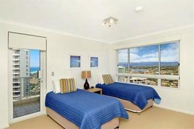 фото отеля Oscar On Main Resort Gold Coast