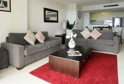 фото отеля Oscar On Main Resort Gold Coast