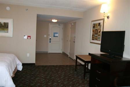 фото отеля Hampton Inn & Suites by Hilton Barrie
